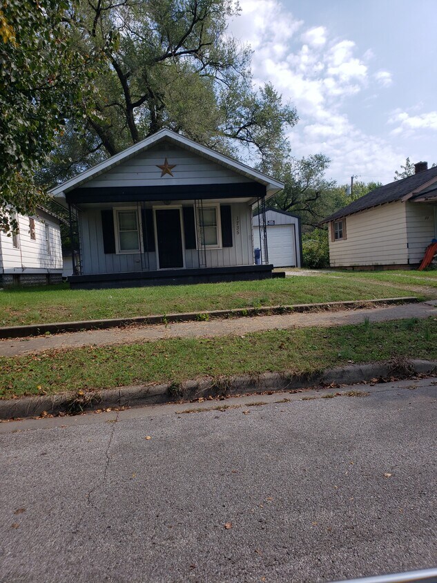 Foto principal - 1735 N 26th St