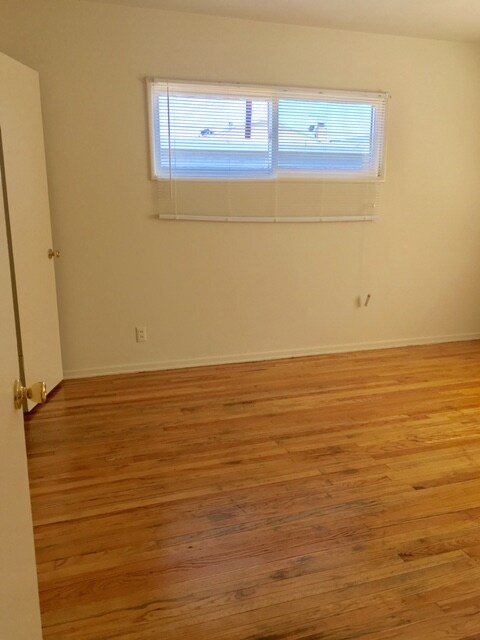 Unit C - 15234 Rayen St