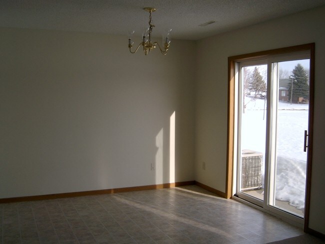Foto del interior - Pelican Rapids Townhomes