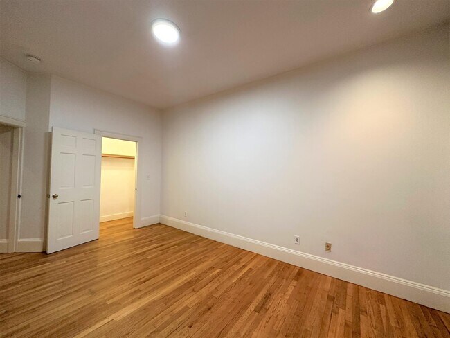 Foto del edificio - 10 Yarmouth St