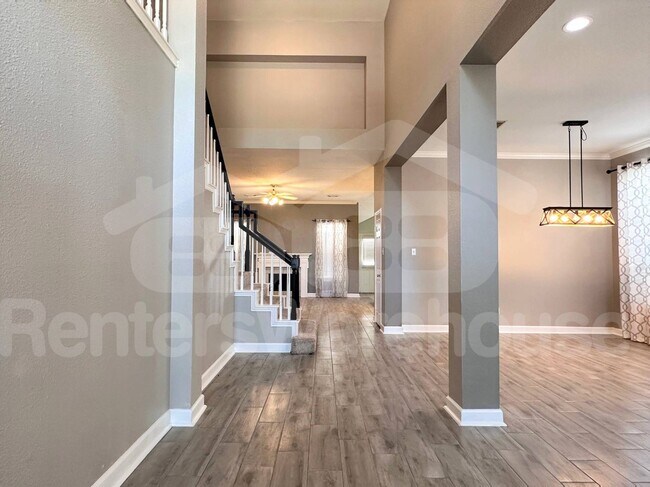 Foto del edificio - 7319 Mountain Valley Dr