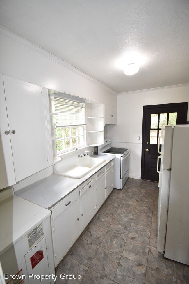 Foto del edificio - 2 br, 1 bath House - 802 Greenland Dr