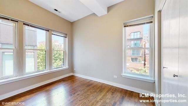 Foto del edificio - 2 bedroom in Chicago IL 60610