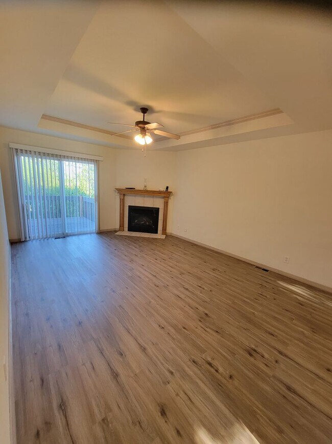 Building Photo - 1209 NW Ashley Ln
