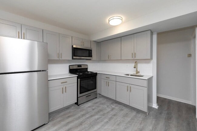 Building Photo - Germantown Apartments