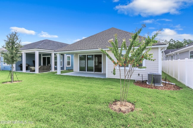 Building Photo - 101 Silkgrass Pl