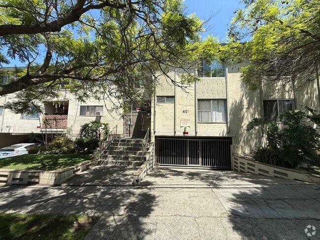 Building Photo - 5021 Lemon Grove Ave