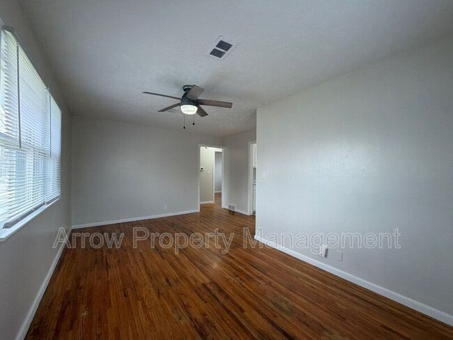 Building Photo - 2515 W St