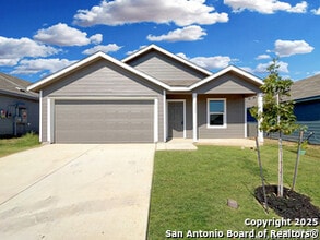 Building Photo - 3307 Gingham Pt