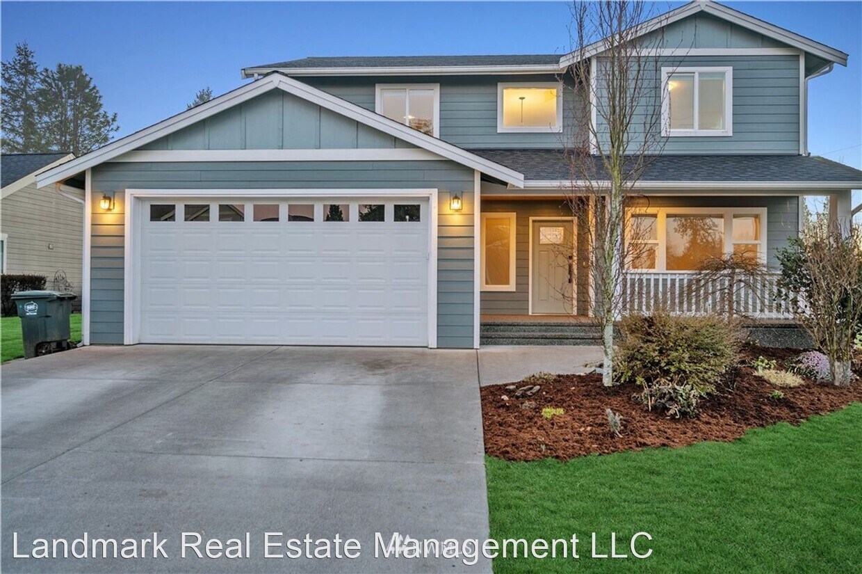 4 br, 2.5 bath House 9007 Bay Circle House Rental in Blaine, WA