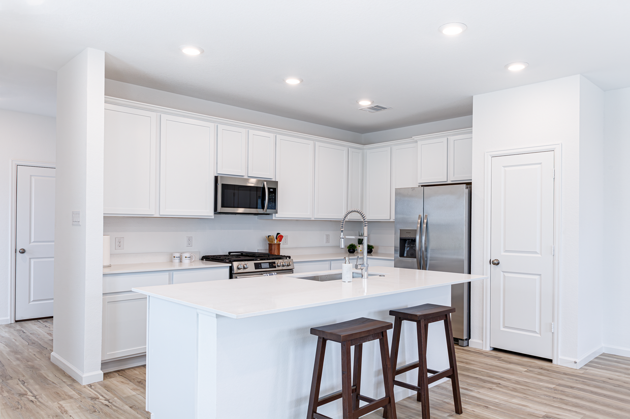 Balcara at Meridiana Houses for Rent Rosharon, TX