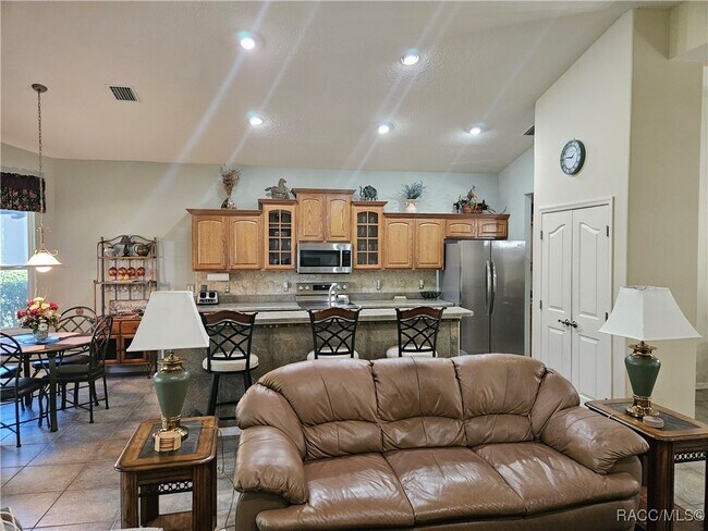 Foto del edificio - 1369 W Diamond Shore Loop