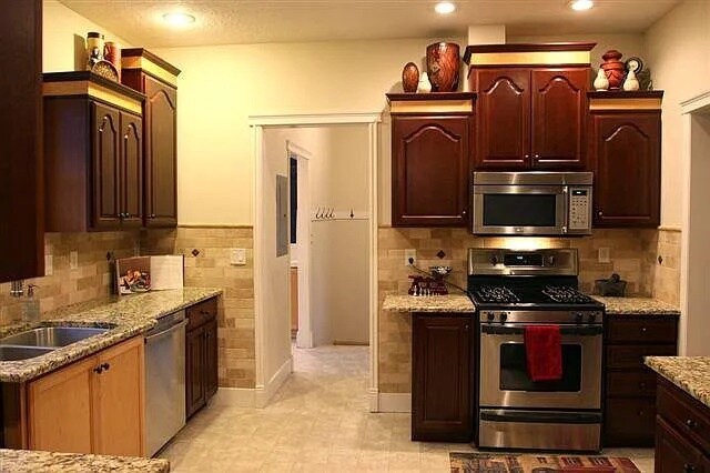 cocina - 819 N 21st St