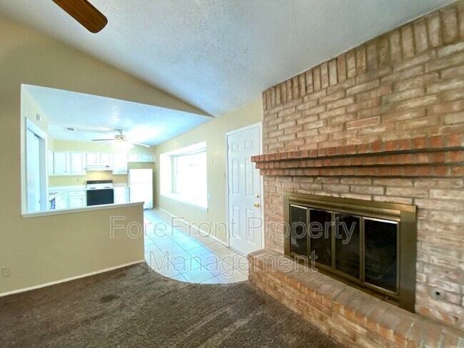 Building Photo - 7123 Ribbon Creek