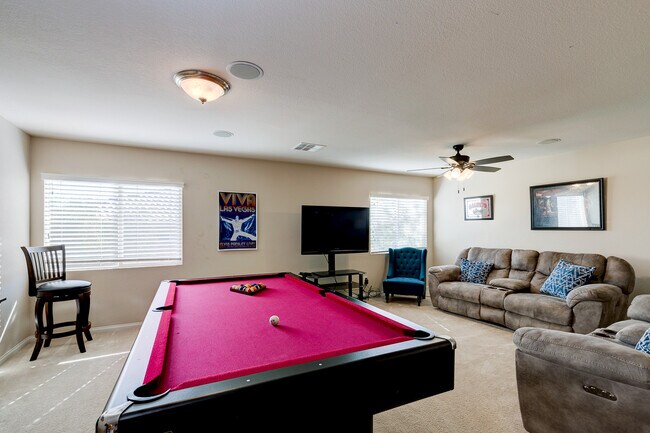 Foto del edificio - 7748 Jacaranda Hill Ct