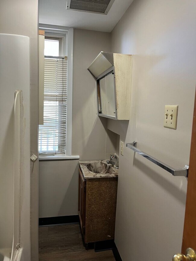 Foto del edificio - 836 - 838 Dewey Avenue