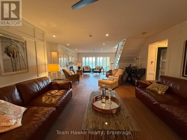 Photo du bâtiment - 192 Gilwood Park Dr