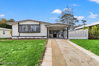 Building Photo - 903 Palermo Rd