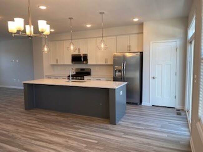 Foto del edificio - Townhome in Avinity Estates