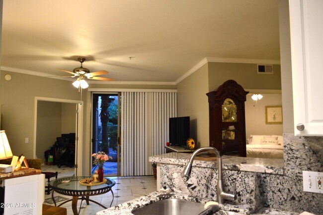 Building Photo - 1701 E Colter St