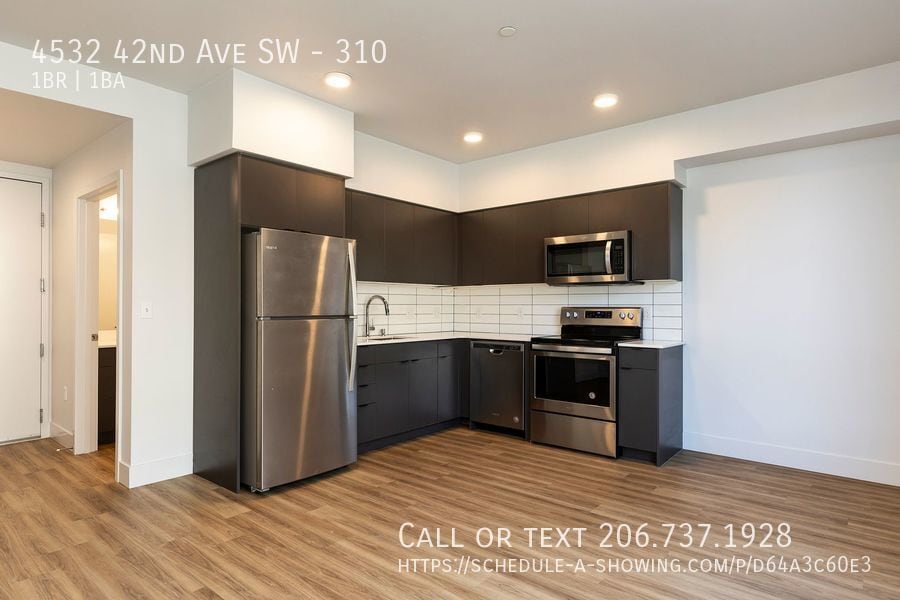 4532 42nd Ave SW Unit 310, Seattle, WA 98116 Room for Rent in Seattle, WA