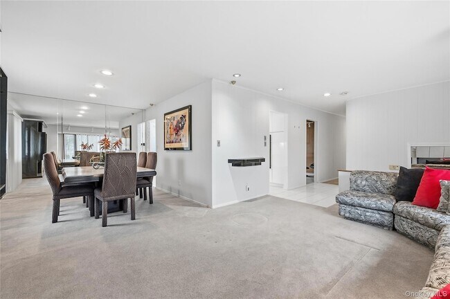 Foto del edificio - 20 Steuben Dr