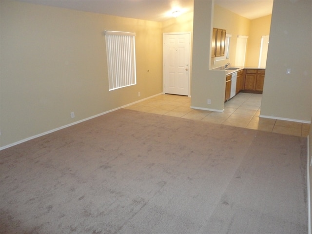 Building Photo - 10657 E Enid Ave