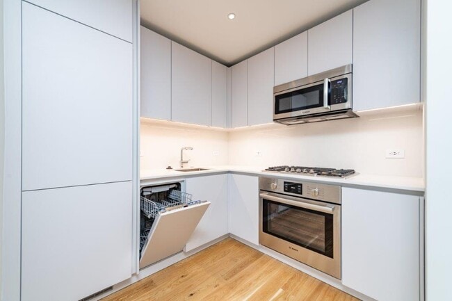 Photo - 123 Highland Ave Apartment