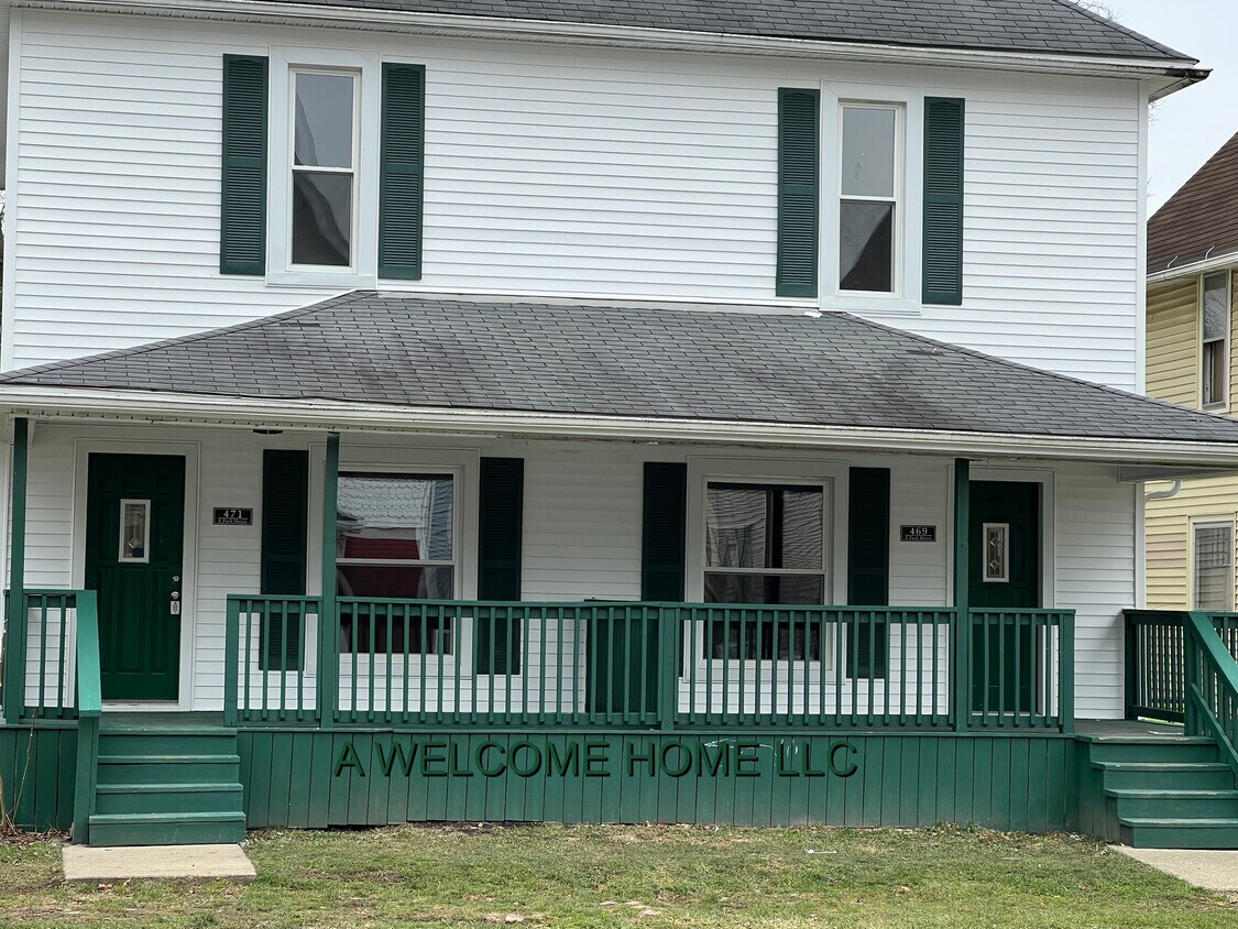 Foto principal - 469 E Park Dr