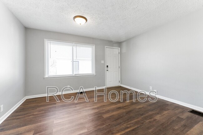 Foto del edificio - 2435 Shelby St