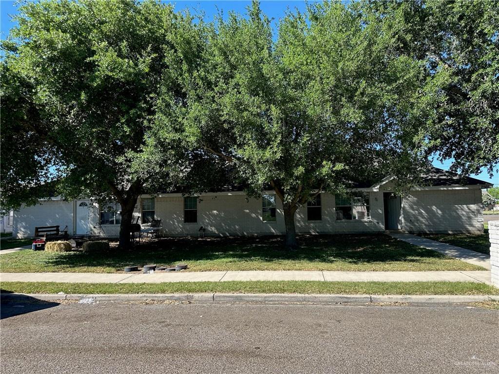 Primary Photo - 2601 Cervantes Ave