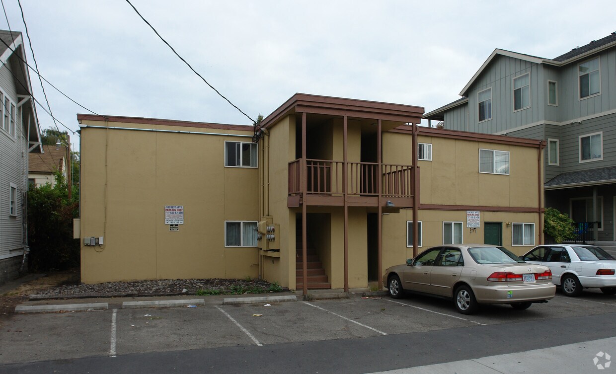 Building Photo - Fir Crest Apartments