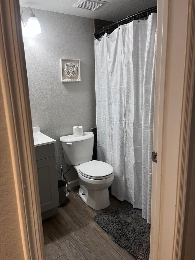 Foto del edificio - 533 W Guadalupe Rd