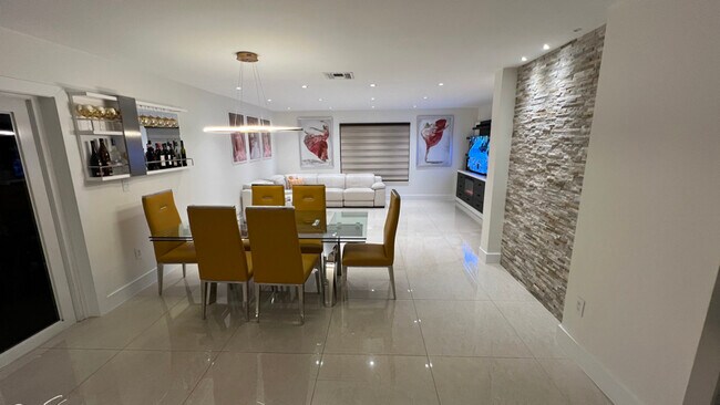 Foto del edificio - 9801 SW 222nd Terrace