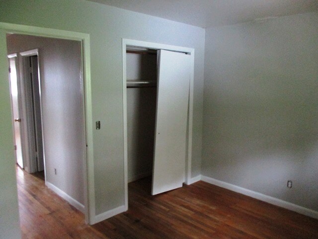 Foto del edificio - 224 Robinhood Ln