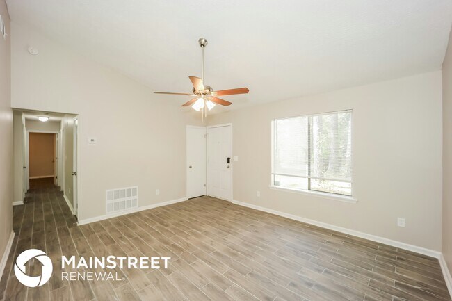 Foto del edificio - 9006 Homewood Dr
