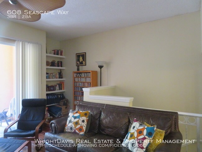Building Photo - 608 Seascape Way