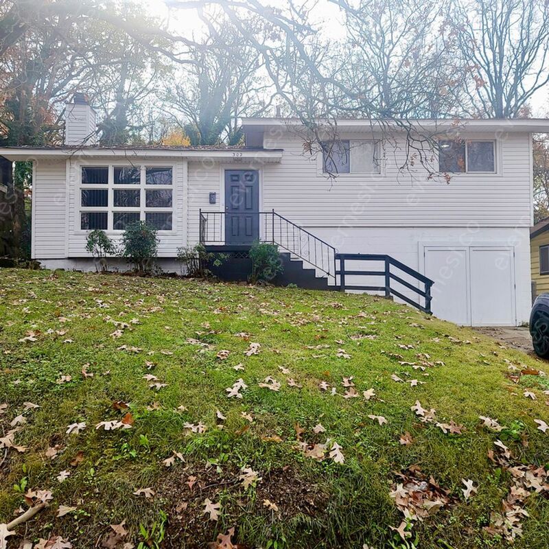 Primary Photo - 302 W 35th St