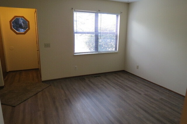 Foto del edificio - 2265 Hughey Dr