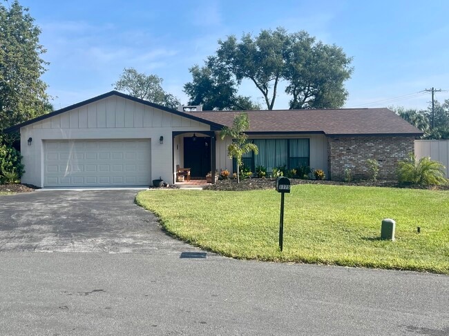 Building Photo - 1775 Hannah Dr
