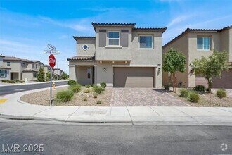 Building Photo - 4630 Summer Azure St