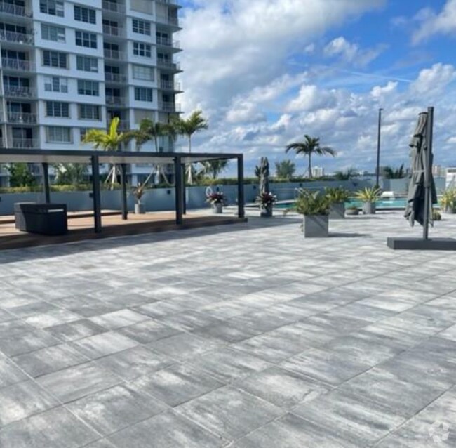 Treasure Island Apartments for Rent with Hardwood Floors North Bay