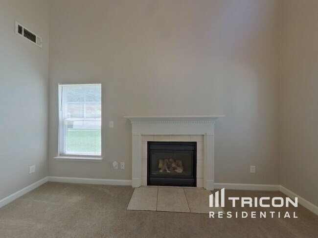 Building Photo - 1623 Long Paw Ln