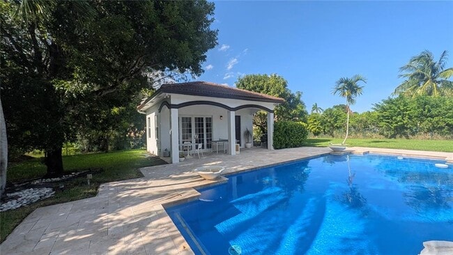Foto del edificio - 691 Ranch Rd