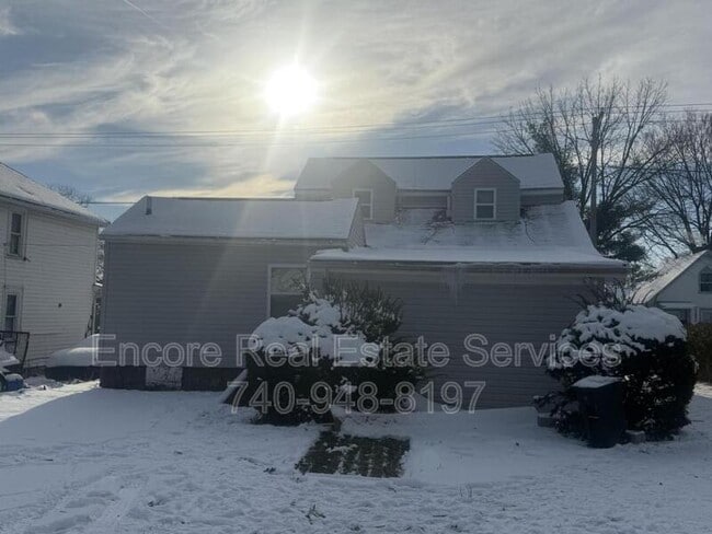 Building Photo - 70 Hoover St