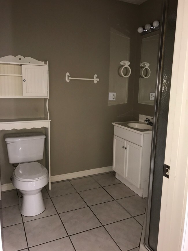 Foto del edificio - 200 Wilkinson St