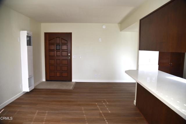 Building Photo - 1521 Vista Del Mar Dr