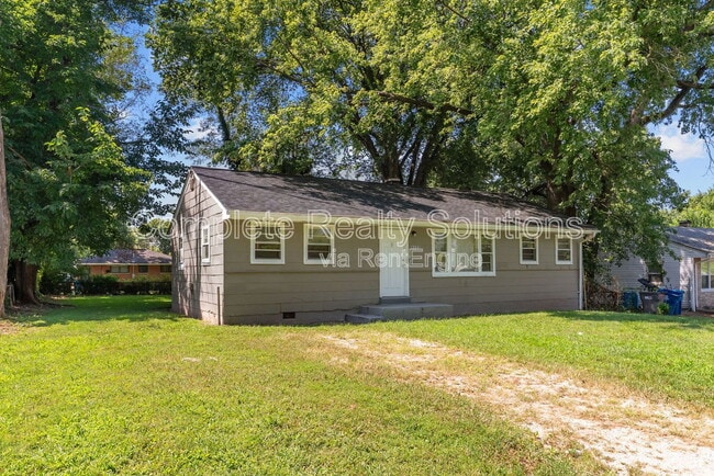 Building Photo - 1132 Redman Blvd