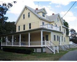 Foto principal - 2544 County St