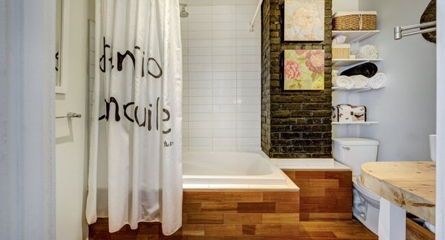 Photo du bâtiment - 409 Rue Dollard